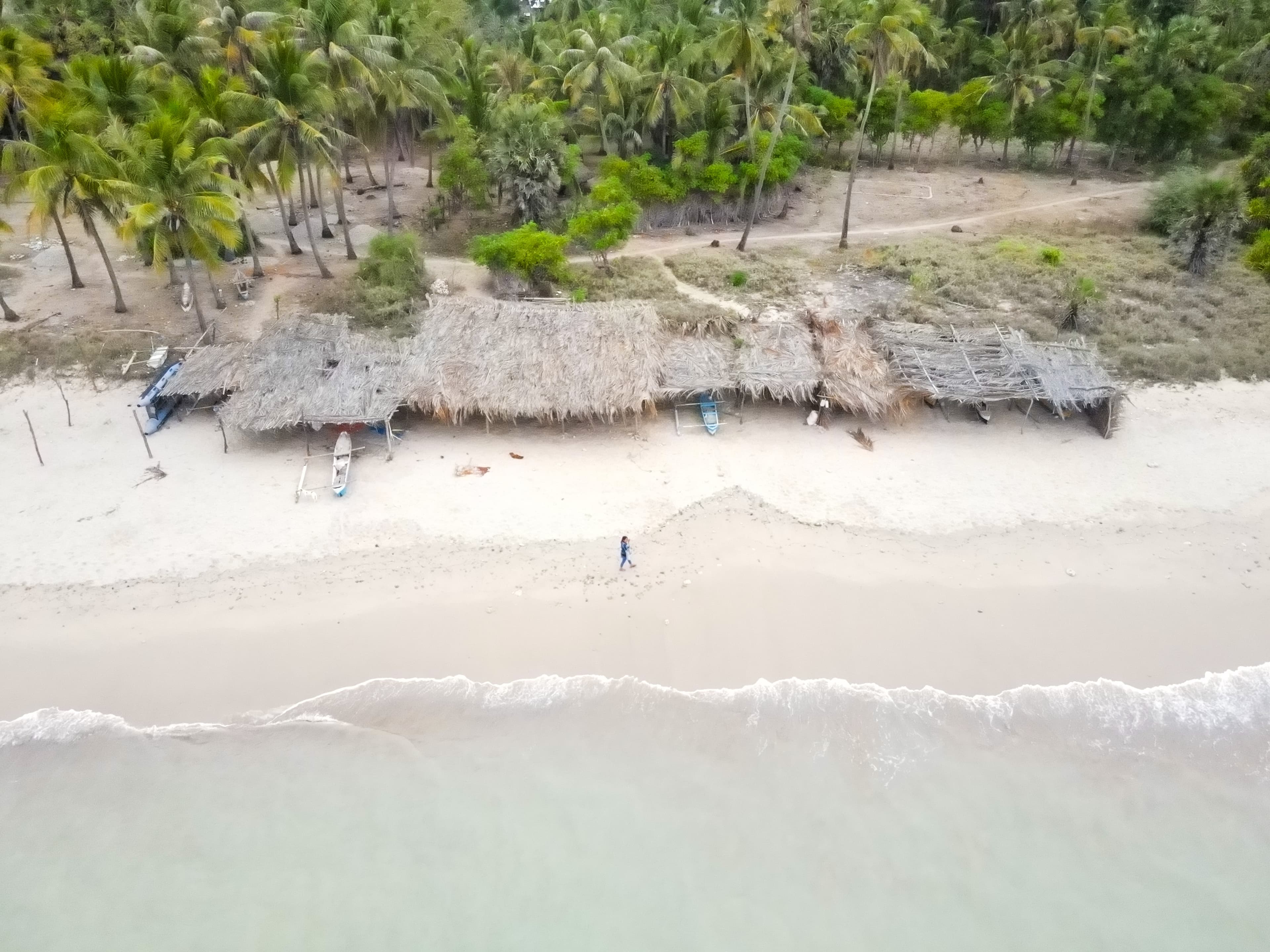 Pantai Ledeana